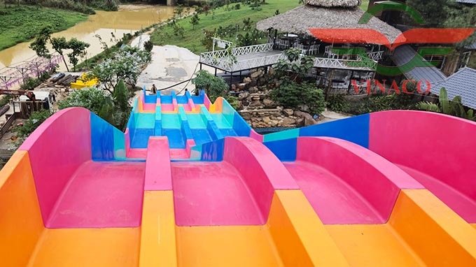 Máng trượt nước ở Quảng Ninh 3