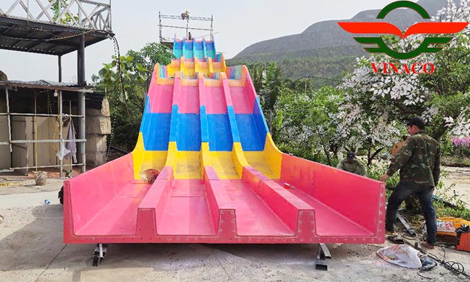 Máng trượt nước ở Quảng Ninh 4