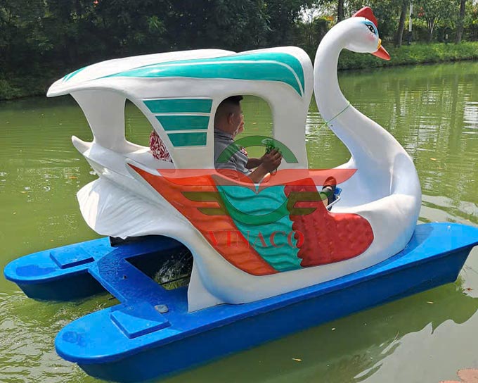 thiên nga đạp nước vinhome riverside2