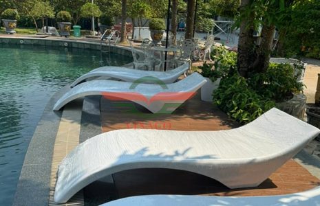 ghế bể bơi ở Hà Nội