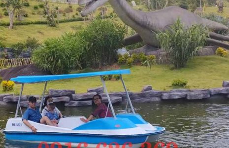 thuyền 4 chỗ composite ở đà nẵng 8