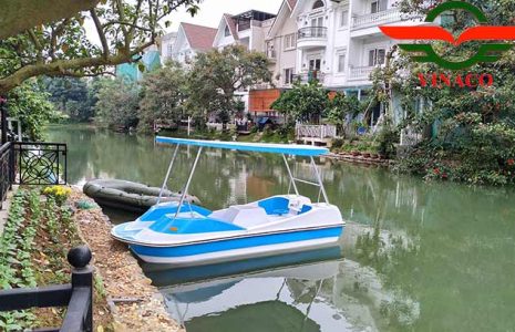 thuyền 4 chỗ composite ở Vinhomes riverside